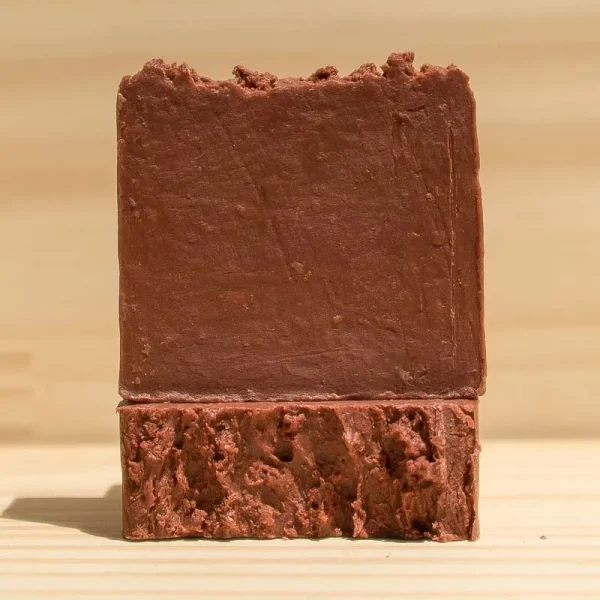 Sabonete Vegetal de Argila Vermelha, Hortelã, Pimenta e Alecrim - Baobá Saboaria 110g - Image 2